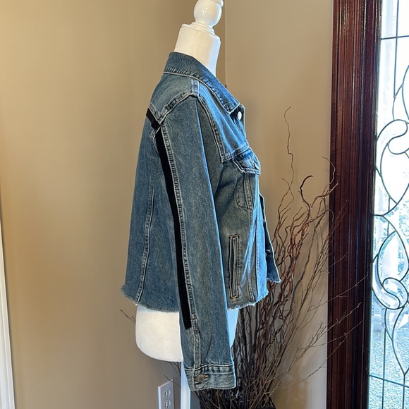 Lucky Brand "The Tomboy Trucker" Jean jacket szM RARE - Picture 3 of 12